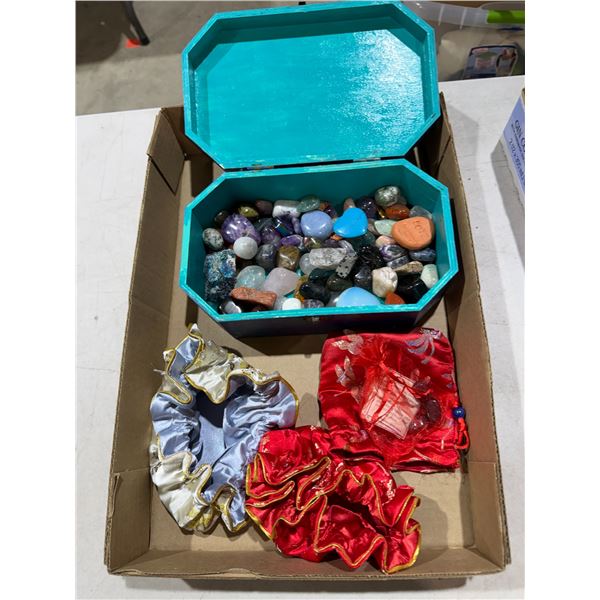 Assorted stones