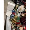 Image 3 : Christmas decor