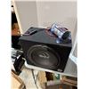 Image 1 : Amp and subwoofer