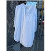 Image 1 : Old Navy shirt size