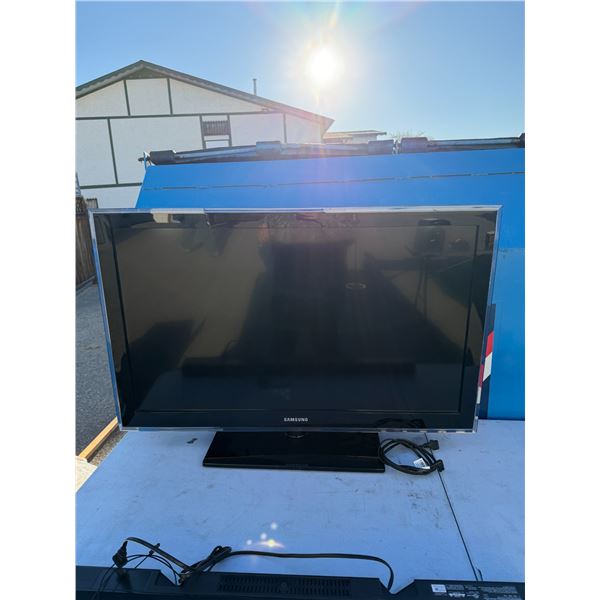 Samsung 40 inch TV