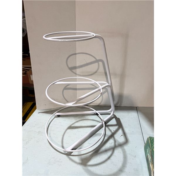 Display serving stand