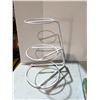 Image 1 : Display serving stand