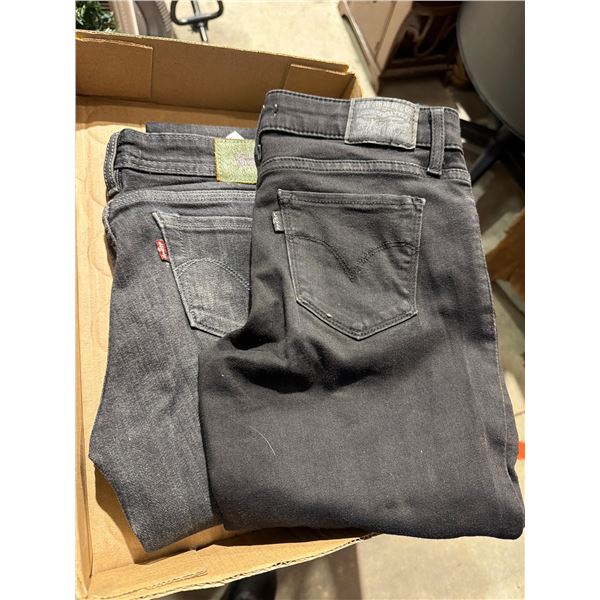 levis jeans size 25
