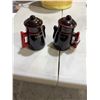 Image 1 : Salt and pepper shakers