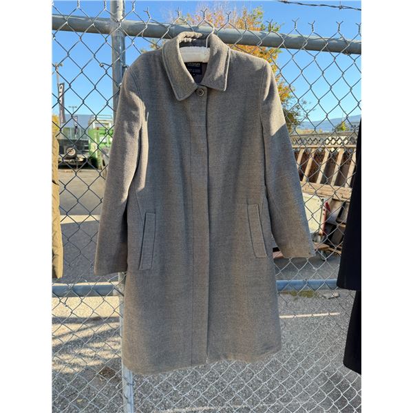Design by Hilary Bradly size 6 coat