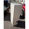 Image 2 : Cabinet missing back 16" x 12" x 41 1/2" tall