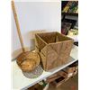 Image 1 : Baskets