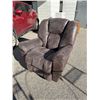 Image 1 : La-Z-Boy recliner