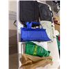 Image 1 : Assorted bags