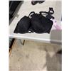 Image 1 : Bra size 40 DD