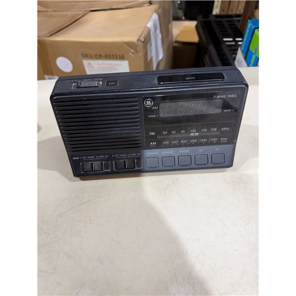 GE alarm clock Radio