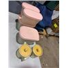 Image 1 : Tupperware