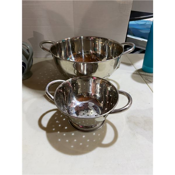 Colanders