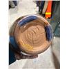 Image 2 : Studio Pottery vase Signed