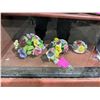 Image 1 : English bone China floral objects