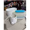 Image 2 : Bottle, warmer and cleaner