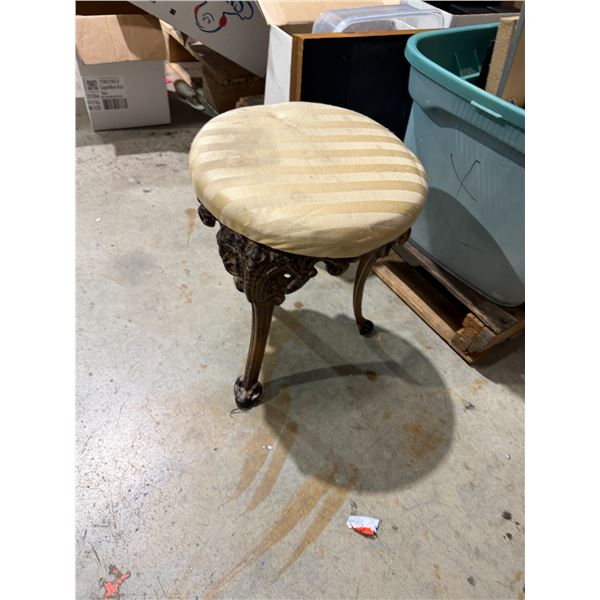 Stool