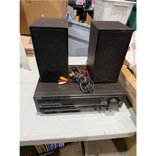 Techniques stereo receiver with sharp speakers