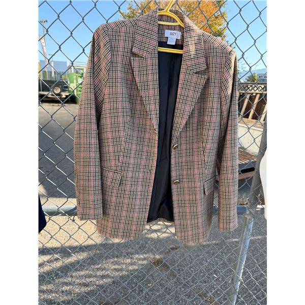 Suzie sheer size medium