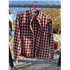 Image 1 : Carhartt size small