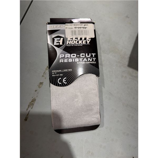 Pro – cut resistant medium size 5 to 7 socks