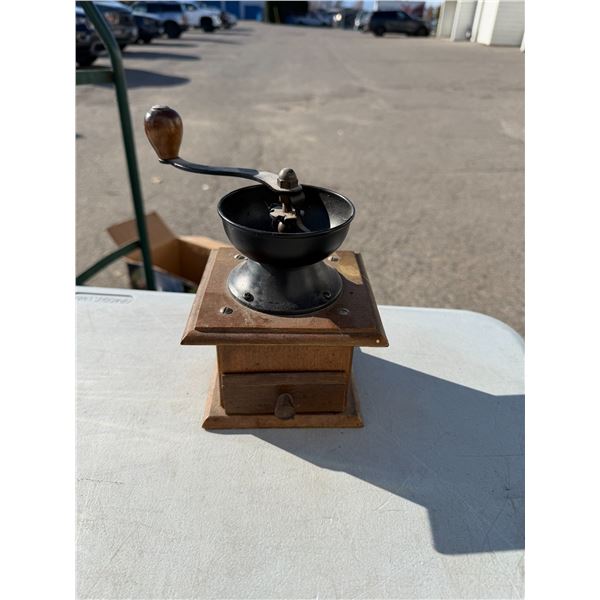 Coffee grinder