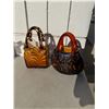 Image 1 : Glass purse decor