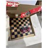 Image 1 : Checkers
