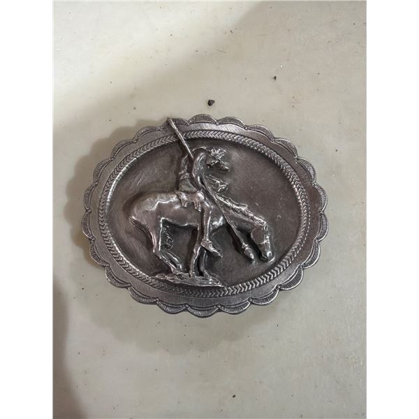 New belt buckle