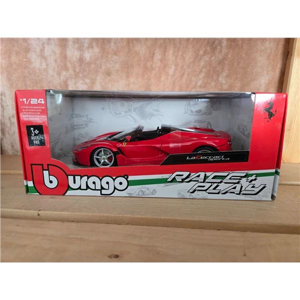 Bburago 1:24 Diecast LaFerrari Aperta Model Car in Box