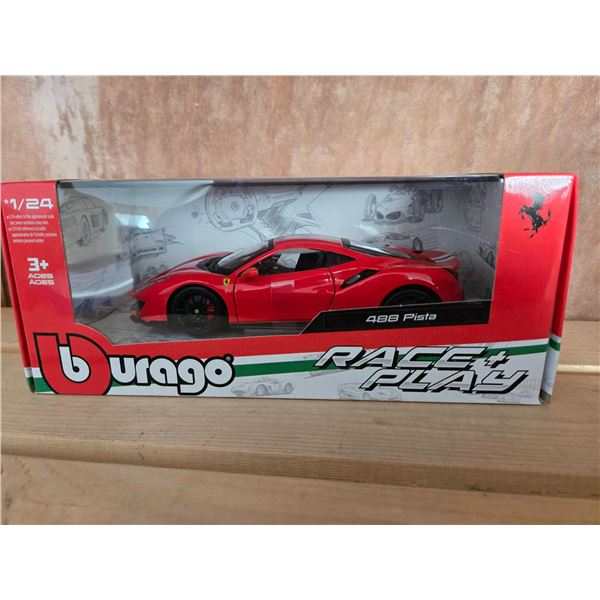 Bburago 1:24 Scale Ferrari 488 Pista Die-Cast Model Car