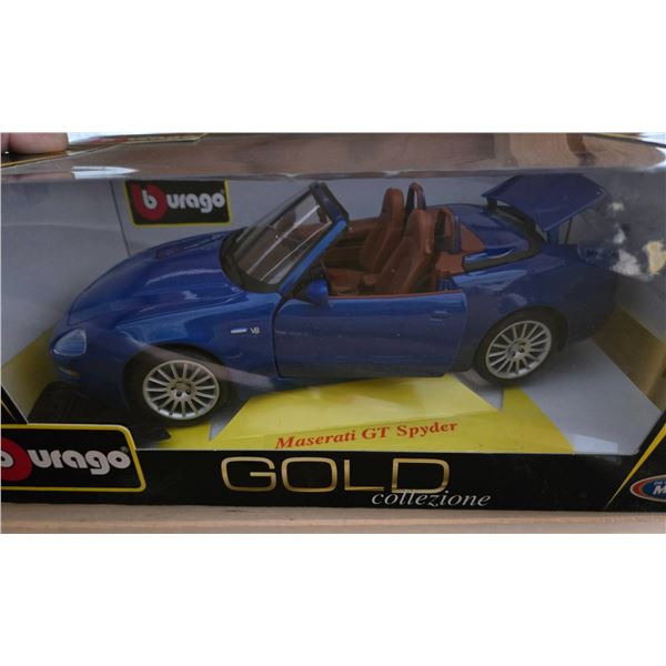 Bburago Maserati GT Spyder Gold Collezione 1:18 Diecast Model Car