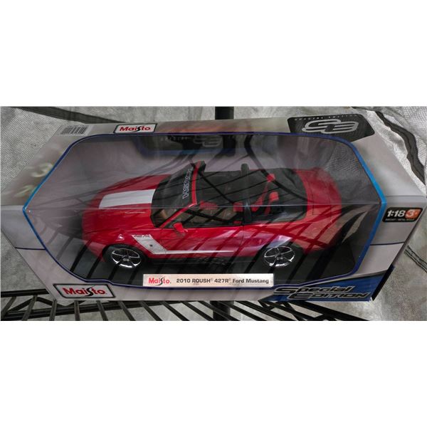 Maisto 2010 ROUSH 427R Ford Mustang Die-Cast Model Car