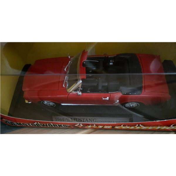 1964½ Mustang Convertible & Hardtop Diecast Model Car