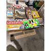 Image 1 : Assorted games