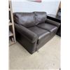 Image 2 : Loveseat