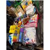 Image 1 : Reusable veggie bags and party supplies