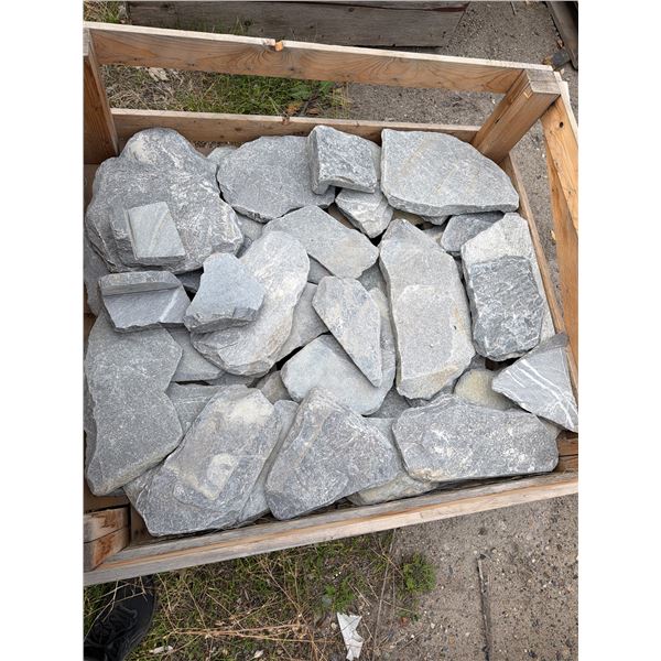 30 ft.² CARMANAH Fieldstone