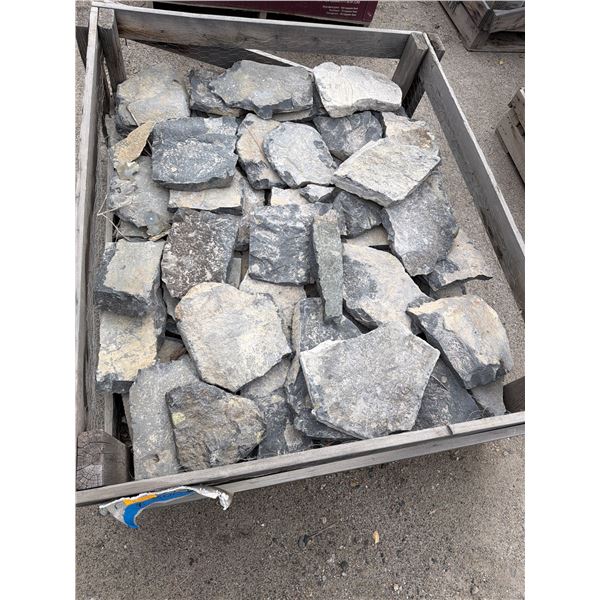 60 ft.² basalt Fieldstone