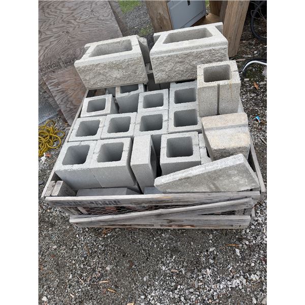 Random cinderblock