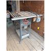 Image 1 : Beaver table saw