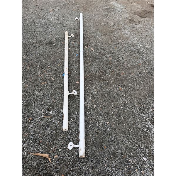 2 hand rails