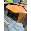 Image 1 : Corner desk part 55 1/2" x 43"