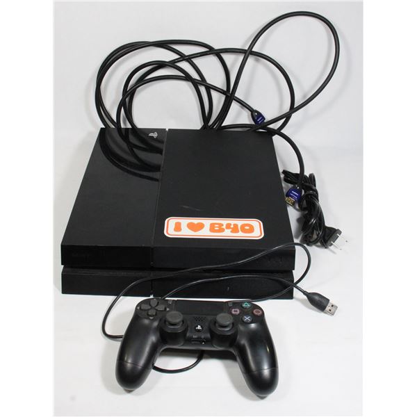 SONY PLAYSTATION 4 CONSOLE. SEE DETAILS.