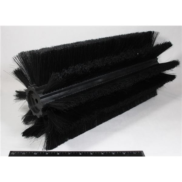 NYLON ROLLER BRUSH 19" TALL