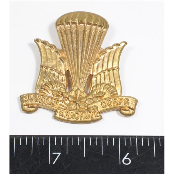 CANADIAN PARACHUTE CORPS CAP BADGE VARIATION