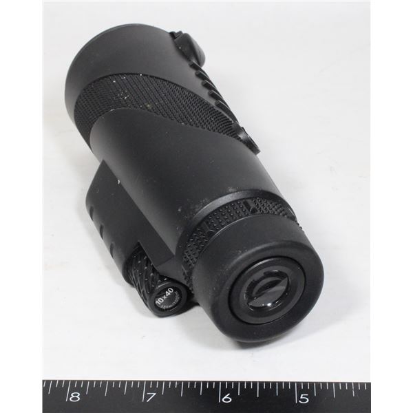 10 X 40 SPOTTING SCOPE