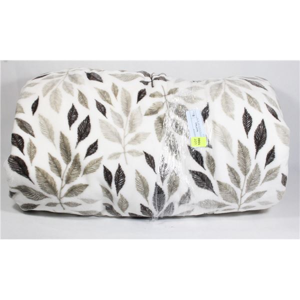 NEW NO PACKAGE 60" X 70" BLANKET