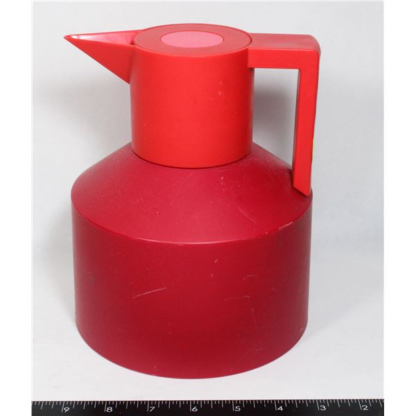 RED NORMAN COPENHAGEN GEO VACUUM JUG